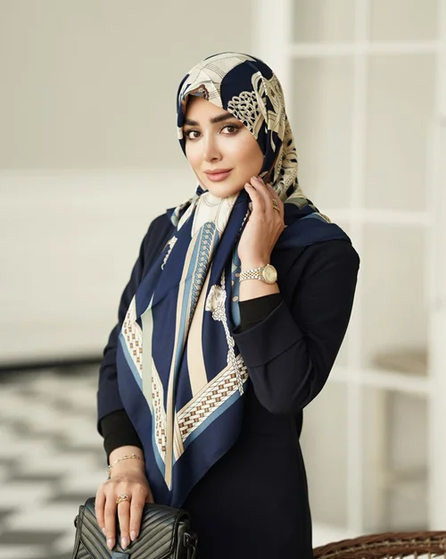 روسری مجلسی کد M-1002