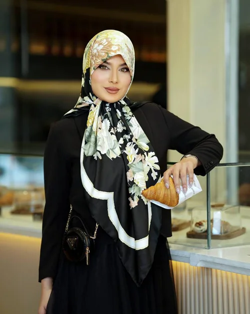 روسری مجلسی کد M-1133