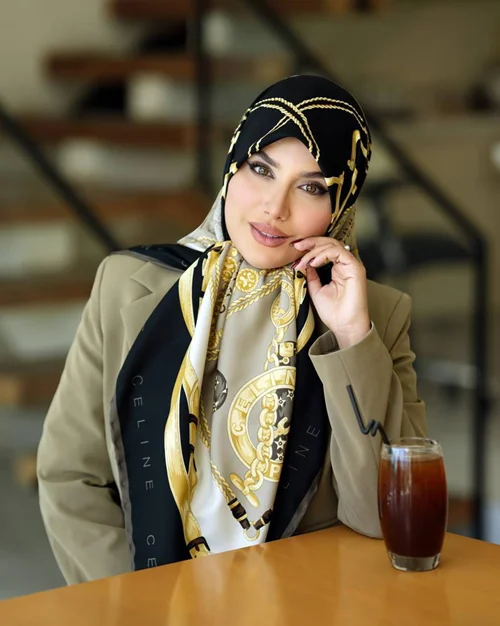 روسری مجلسی کد M-1112