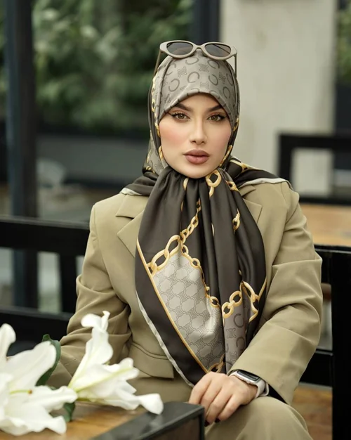 روسری مجلسی کد M-1086