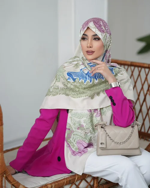 روسری مجلسی کد M-1045