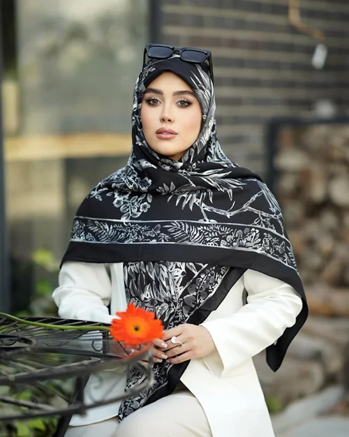 روسری نخی کد N-1042