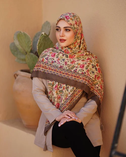 روسری نخی کد N-0700