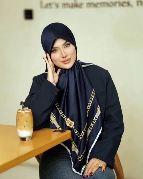 روسری مجلسی کد M-1102