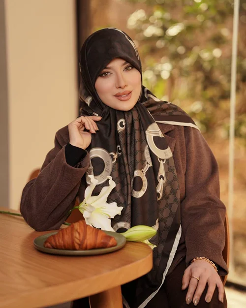 روسری مجلسی کد M-1012