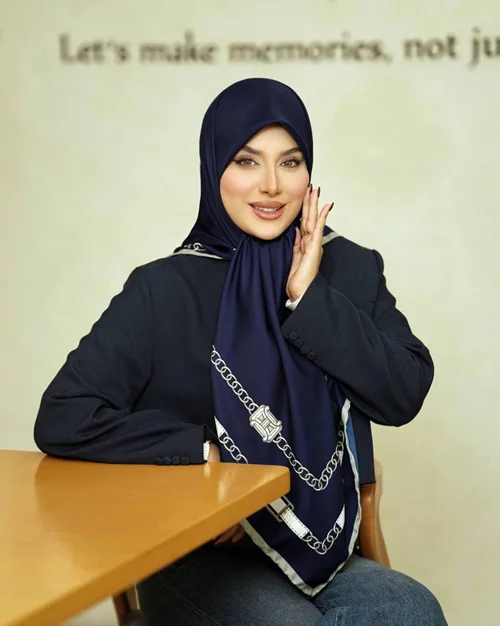 روسری مجلسی کد M-1099