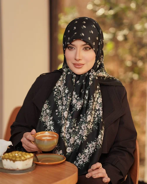 روسری مجلسی کد M-0977