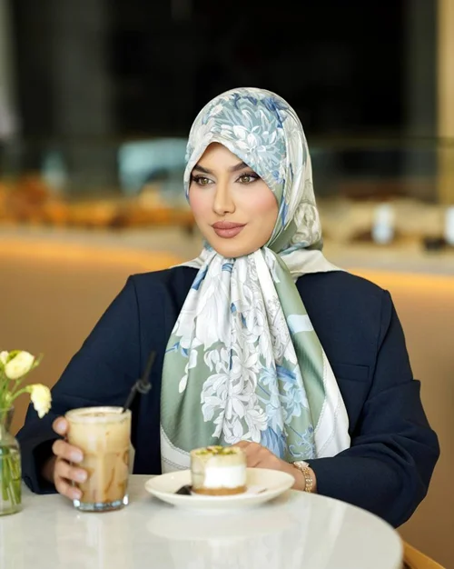 روسری مجلسی کد M-1126