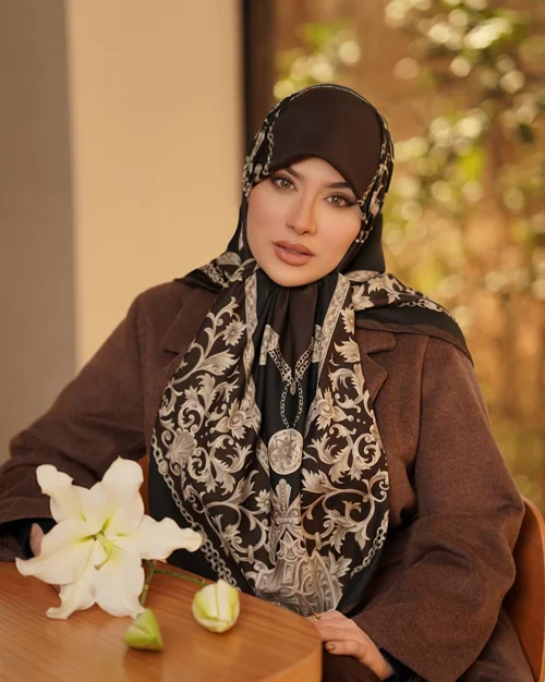 روسری مجلسی کد M-1011