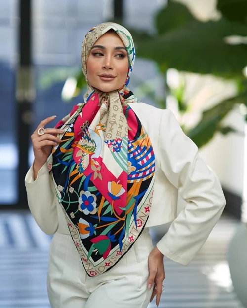 روسری مجلسی کد M-1030